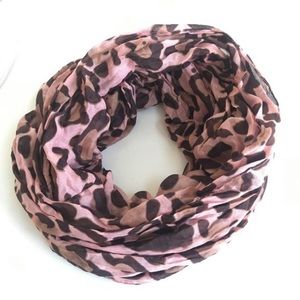 Scarf - cheetah
